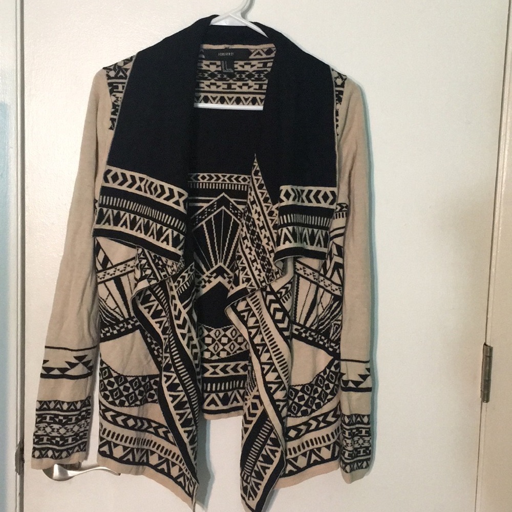 Forever 21 Black and Cream Sweater